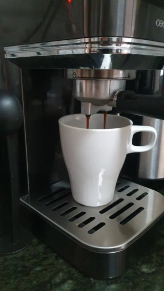 Cafetera Cecotec Cafelizzia Coldbrew