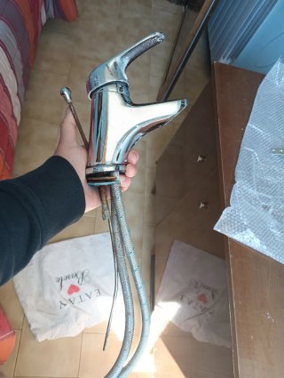 Rubinetto lavello cromato