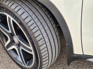 Mercedes-Benz GLA 220d AMG 4Matik Panorámico