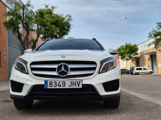 Mercedes-Benz GLA 220d AMG 4Matik Panorámico