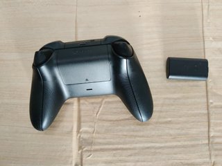 Xbox Series X + 3 Giochi