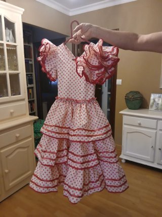 11 Vestidos Flamenca + 3 Niña