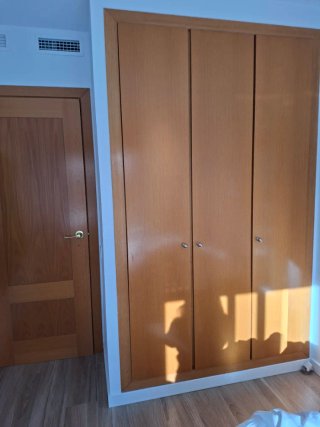 Hay 5 de 212x45 a 22 €/uni y  5 de 212x40 a 20 €/u