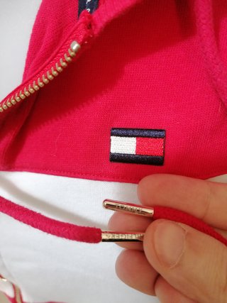 Sudadera Tommy + regalo