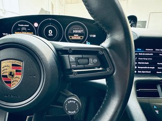 Porsche Taycan 2021