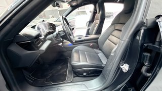 Porsche Taycan 2021