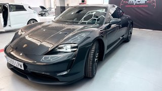 Porsche Taycan 2021