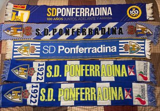 Collezione sciarpe SD Ponferradina