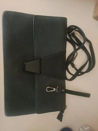 Bolso sobre gris poliuretano