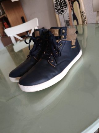 Zapatos botín Inside azul y marrón