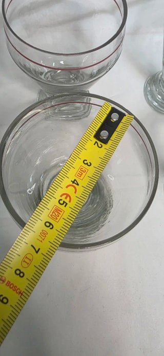 Juego de 6 vasos con borde rojo