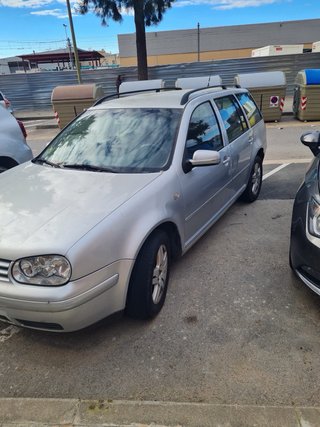 Volkswagen Golf 2003 familiar