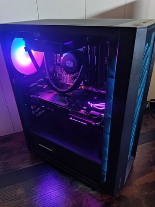 PC GAMING - RYZEN 5 + Nvidia GTX 1070 8GB + 24 RAM