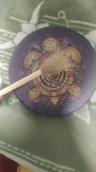 Tambor tribal tortuga con plumas