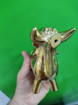 Toro de Cuenca Bronce Dorado / Latón