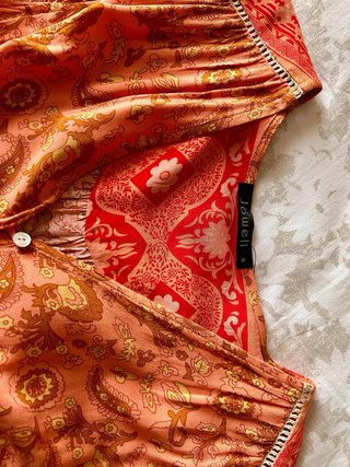 Vestido largo Jowell estampado naranja y marron