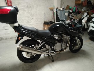 Suzuki Bandit Negra Moto