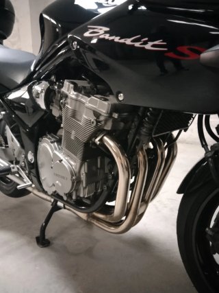 Suzuki Bandit Negra Moto