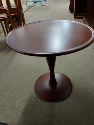 Tavolino rotondo in legno marrone