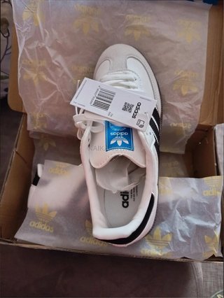 Adidas Samba OG Talla 40 Blancas y Negras