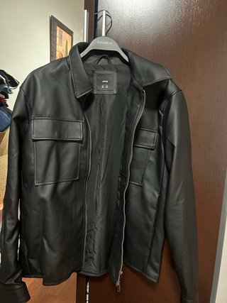 Chaqueta Cuero Pull&Bear Talla XL