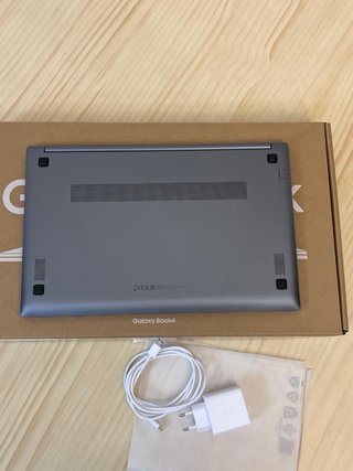 Portátil Samsung Galaxy Book4 Intel Core i5 512GB