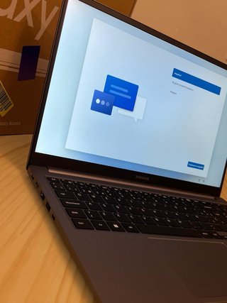 Portátil Samsung Galaxy Book4 Intel Core i5 512GB