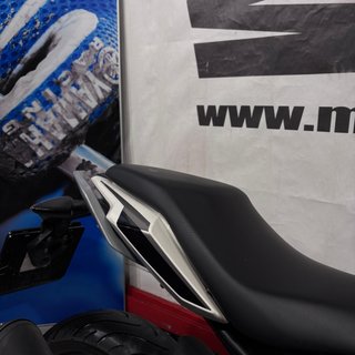 BMW G 310 R