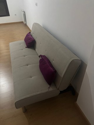 Sofá Cama gris  Nuevo, con muy poco uso