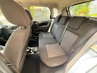 Ford Fiesta 2004