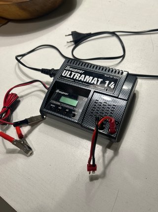 Cargador Graupner Ultramat 14