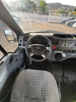 Ford Transit 2012