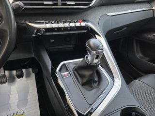PEUGEOT 3008 1.5 BLUEHDI 130 CV IMPOLUTO AÑO 2018