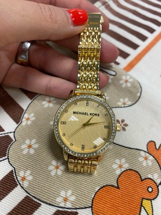 Relógio Michael Kors Dourado Com Brilhantes