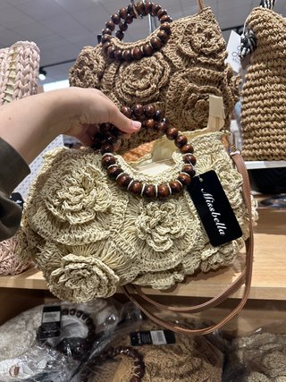 Bolso de rafia Missbella floral