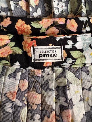 Falda plisada estampada floral