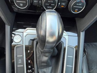 Volkswagen Passat Sport 1.8 TSI 132kW (180CV) DSG Variant SPORT