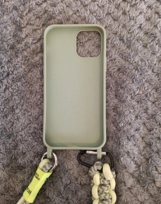 Funda iPhone 12 Verde con Cuerda