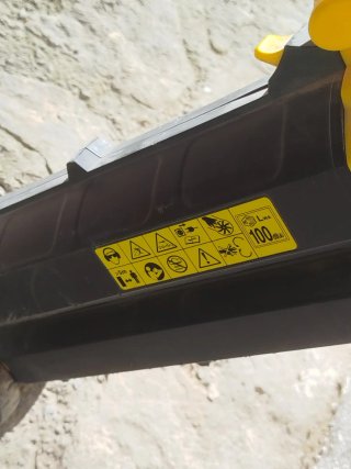 Sopladora Eléctrica Garland GAS 250 E 2800w