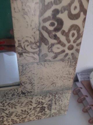 Espejo decorativo con diseño mosaico