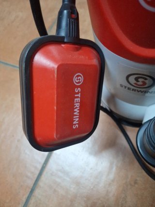 Bomba Sumergible 750W Sterwin