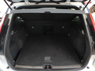 VOLVO XC40 2.0 D4 AWD RDesign Auto