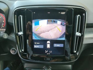 VOLVO XC40 2.0 D4 AWD RDesign Auto