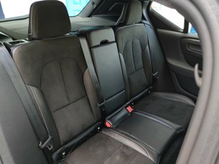 VOLVO XC40 2.0 D4 AWD RDesign Auto