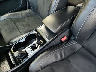 VOLVO XC40 2.0 D4 AWD RDesign Auto