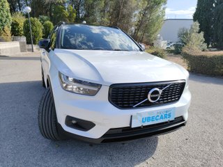 VOLVO XC40 2.0 D4 AWD RDesign Auto