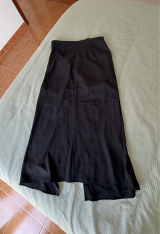 Falda Zara nudo negra