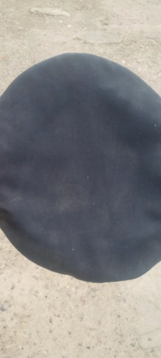 Gorra de plato azul