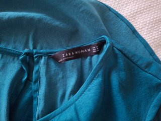 Blusa Zara sin mangas Talla M color verde azulado