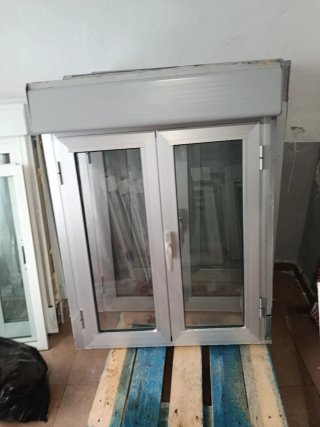 Balconera 2 puertas 3 ventanas aluminio